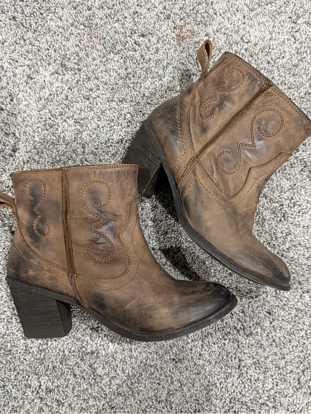 SEYCHELLES BROWN LEATHER PULL ON WESTERN ANKLE BOOTIES BOHO HEEL Women’s US 8.5